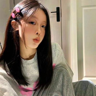 闪婚总裁后，我惊艳全球